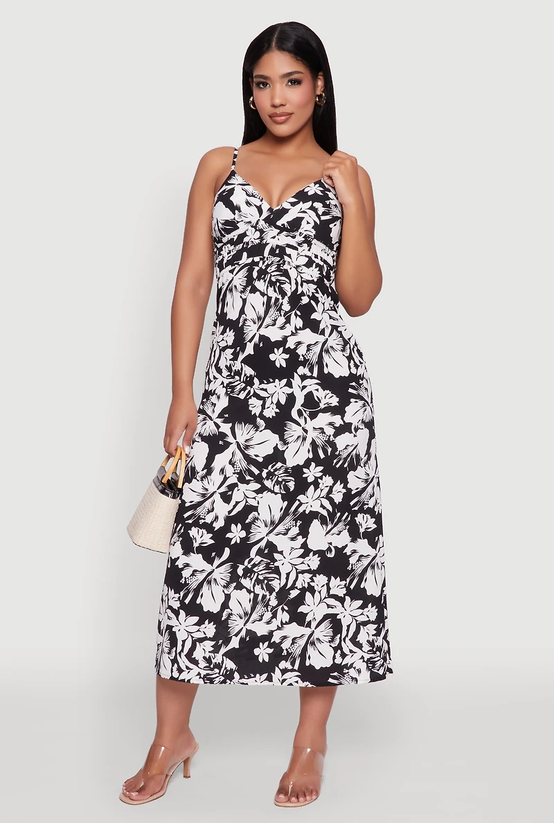 Womens Sleeveless Empire Waist Dress with V Neck, Multi, Size M
