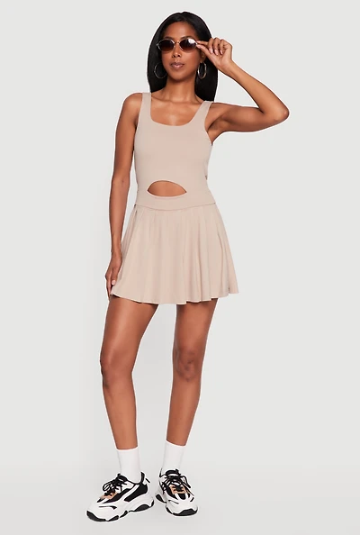 Keyhole Detail Pleated Tennis Dress