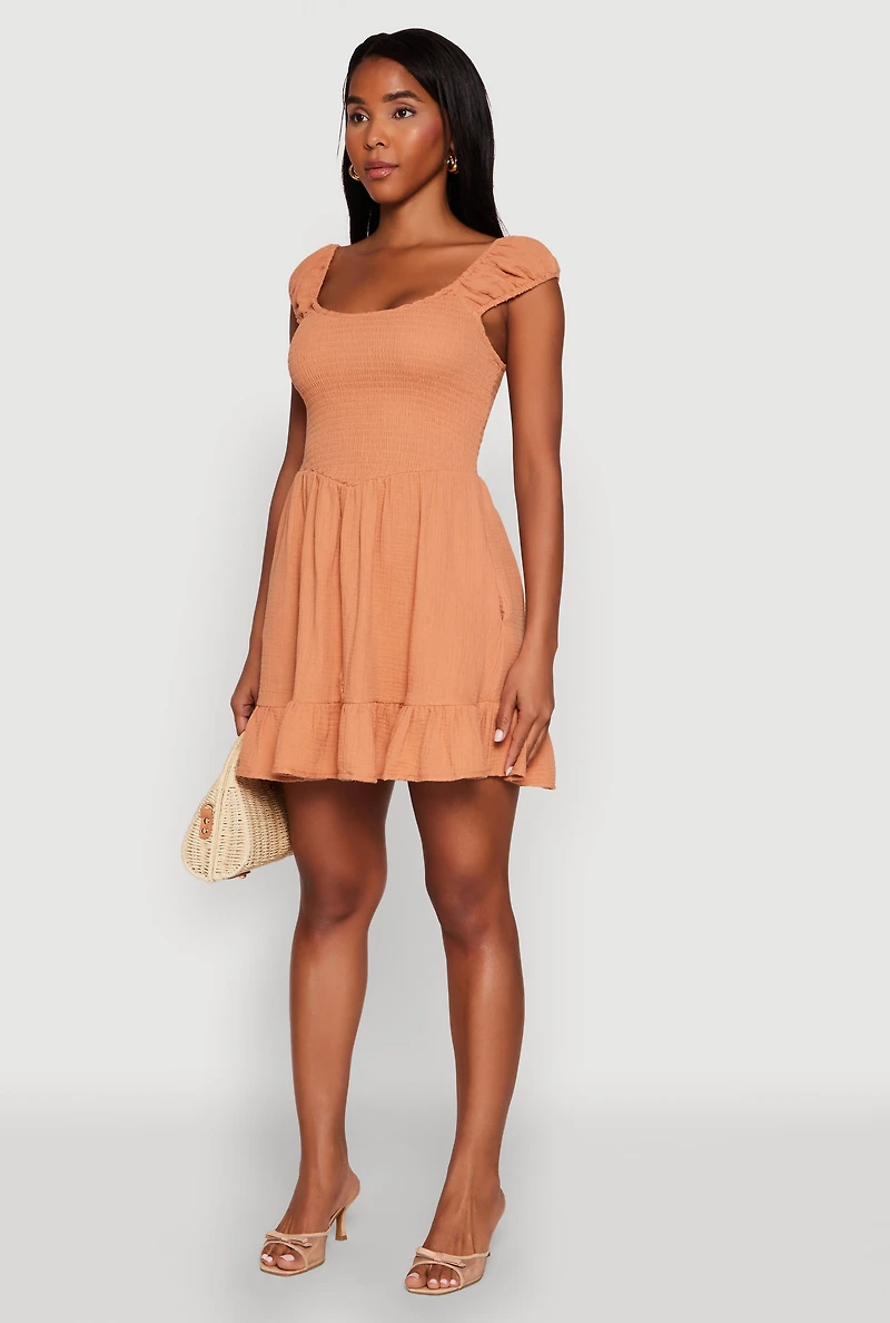 Womens Gauze Knit Smocked Skater Dress, M