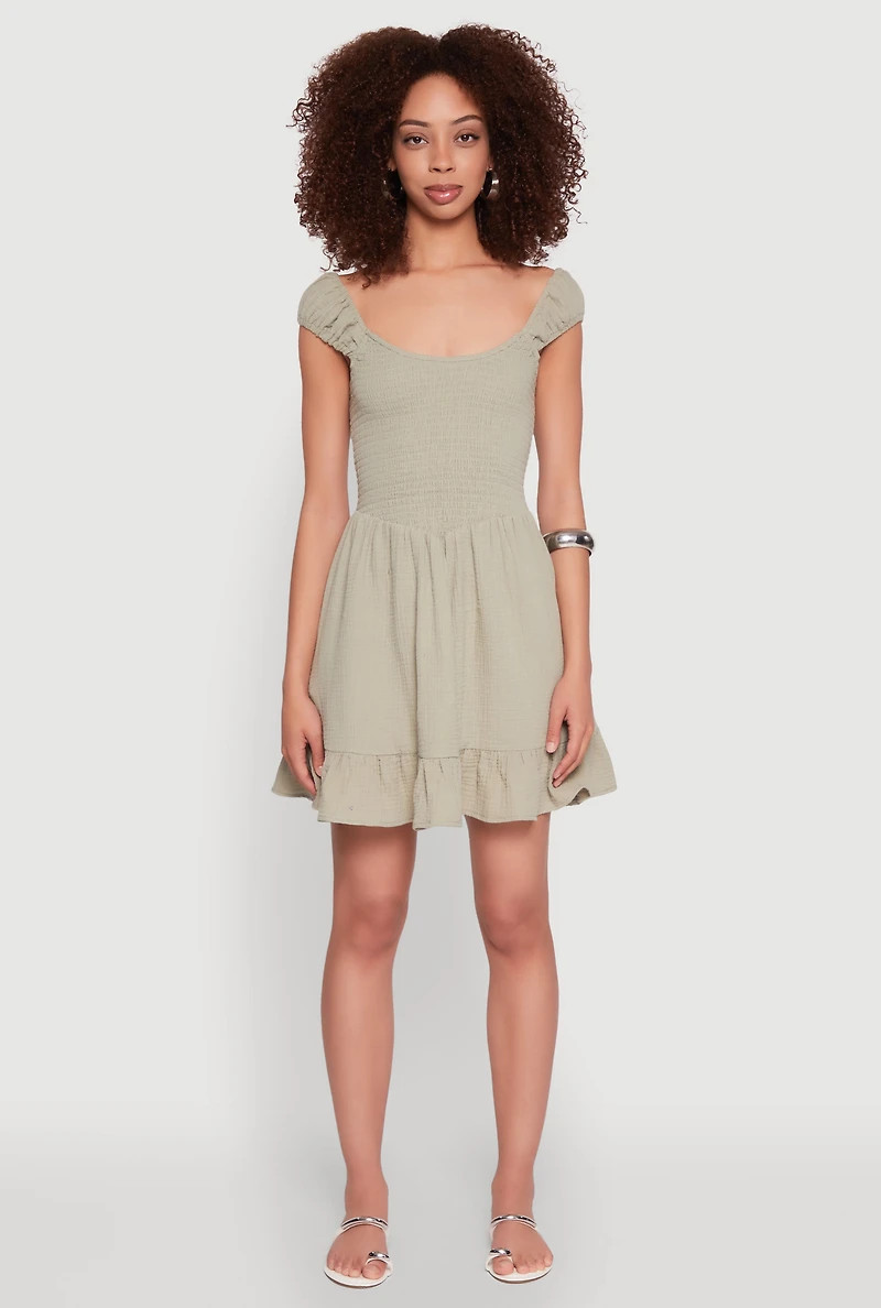 Womens Gauze Knit Smocked Skater Dress, Green, Size M