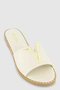 Metallic V Pendant Notched Band Slide Sandals