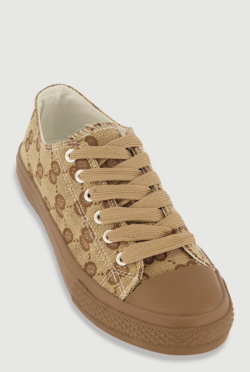 Cap Toe Low Top Lace Up Sneakers