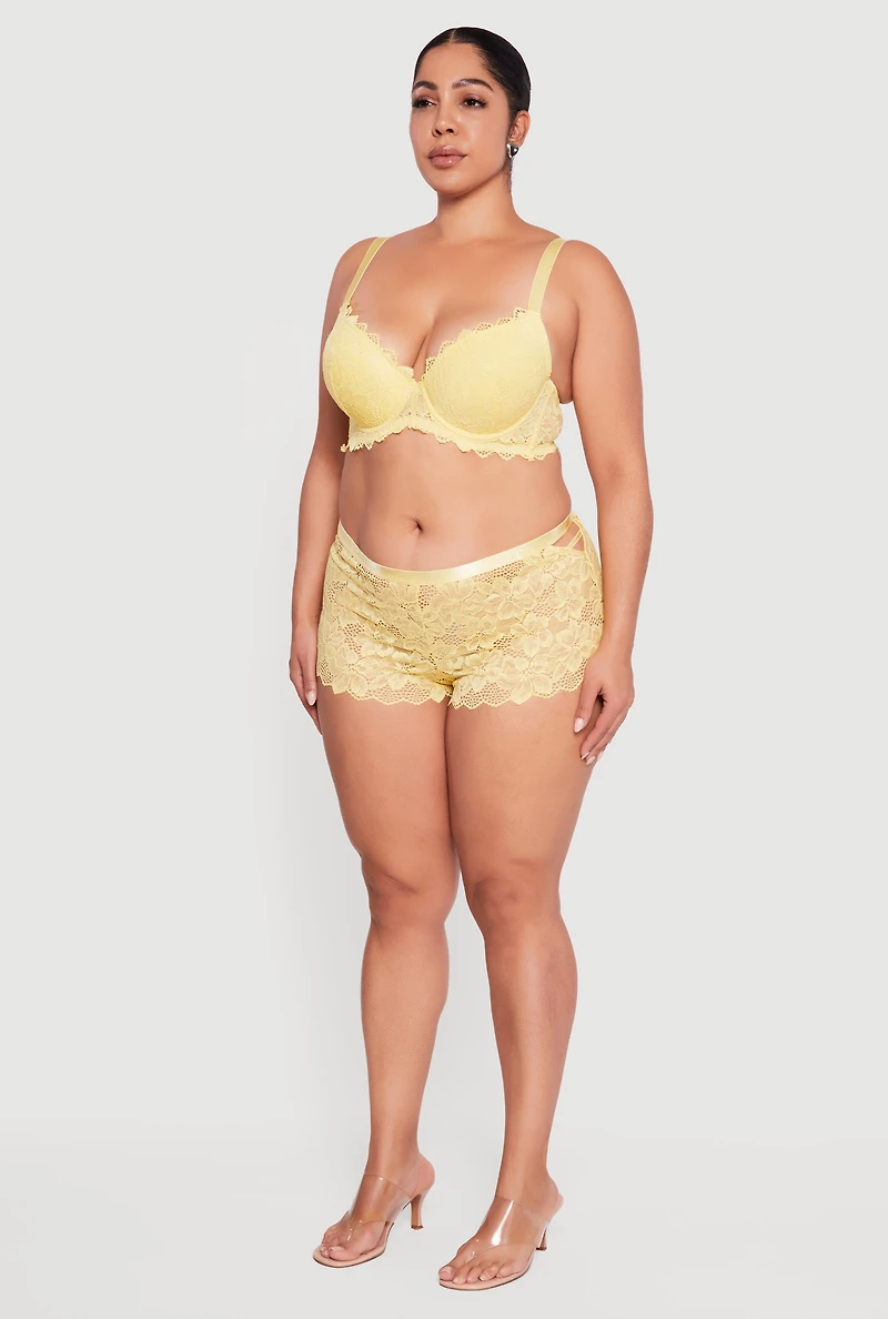 Plus Scalloped Floral Lace Plunge Bra