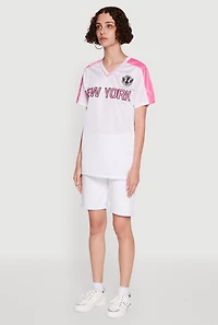 Womens Trendy V-Neck New York Graphic Jersey, White,