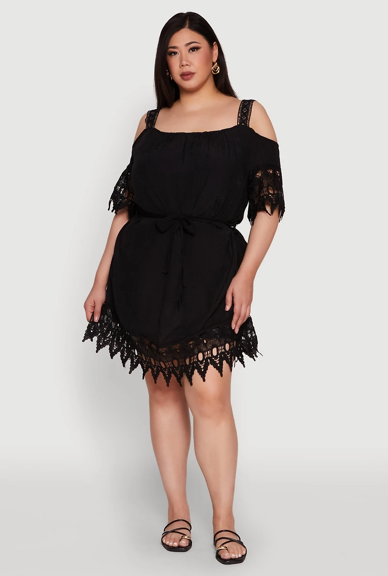 Womens Plus Chic Crochet Detail Gauze Knit Cold Shoulder Dress,