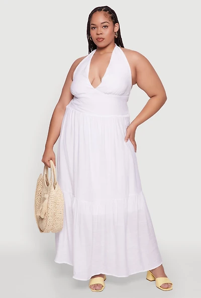 Womens Plus Size Chic Smocked Back Halter Maxi Sundress, White, Size 3X