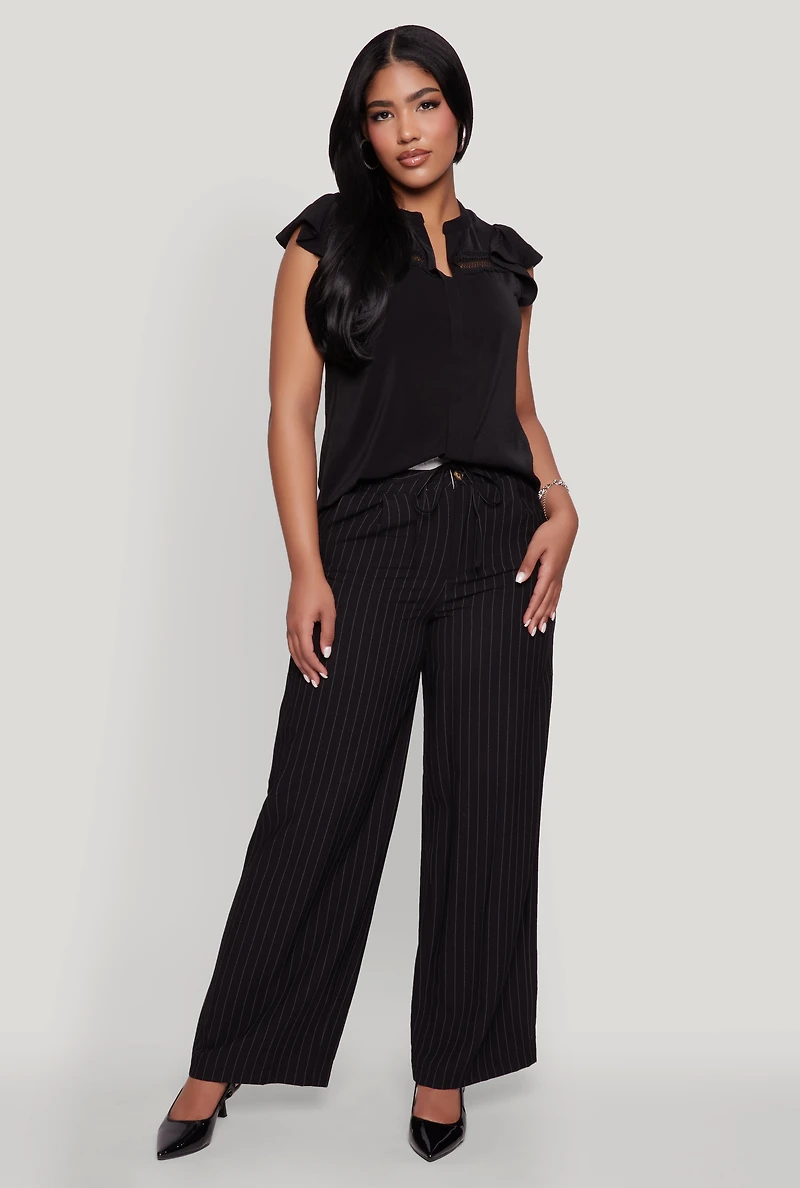 Womens Iris Crepe Knit Flutter Sleeve Blouse, Black, Size S