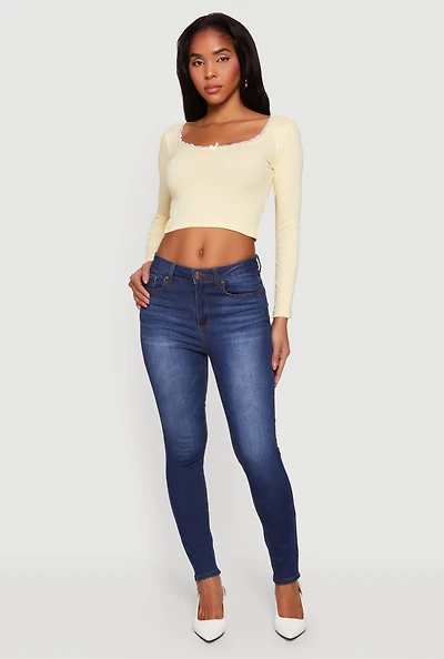 Lace Trim Long Sleeve Scoop Neck Crop Top