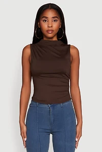 Womens Madden Girl Sleeveless Classic Fit Solid Funnel Neck Top, Brown, Size M