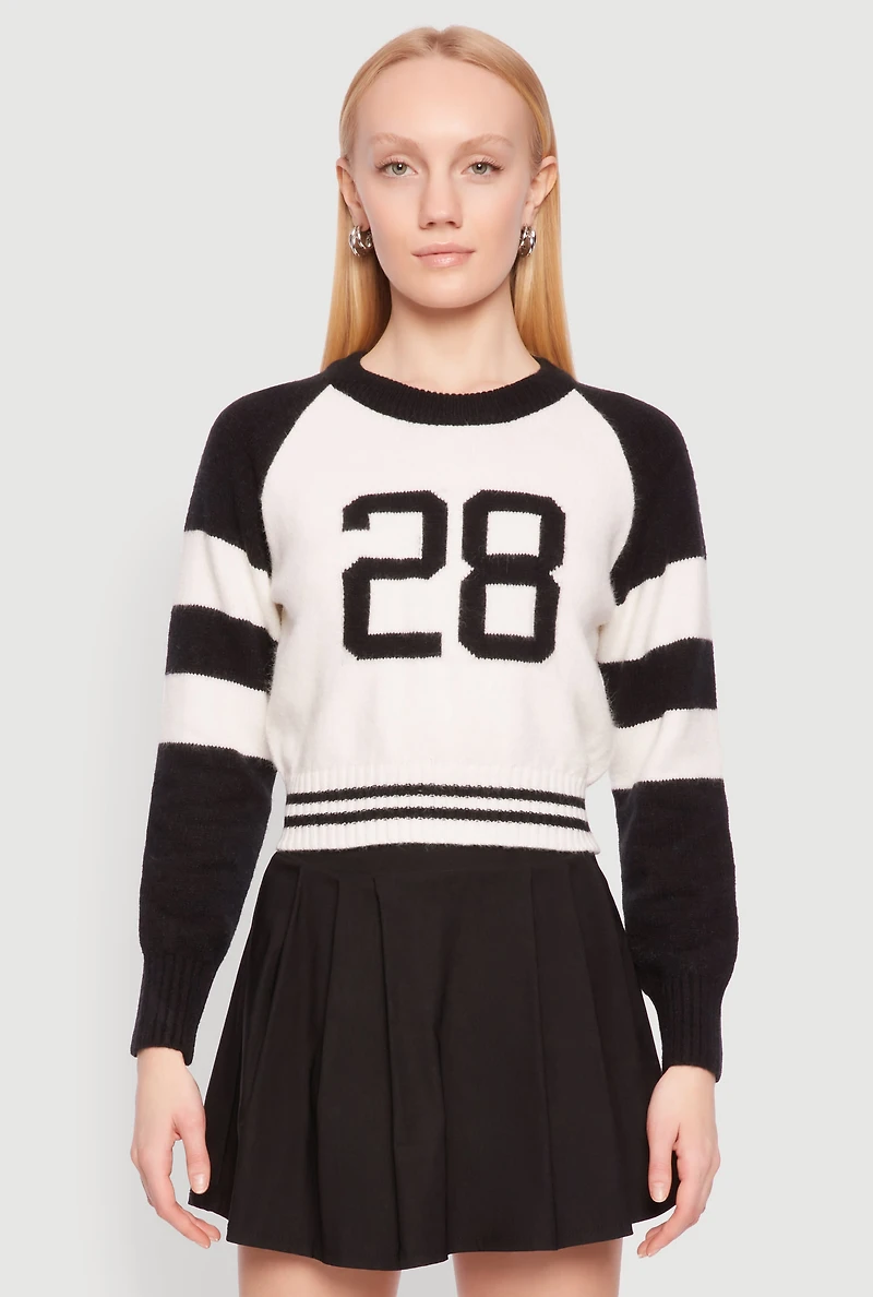 Womens Daisy 28 Varsity Stripe Graphic Sweater, M