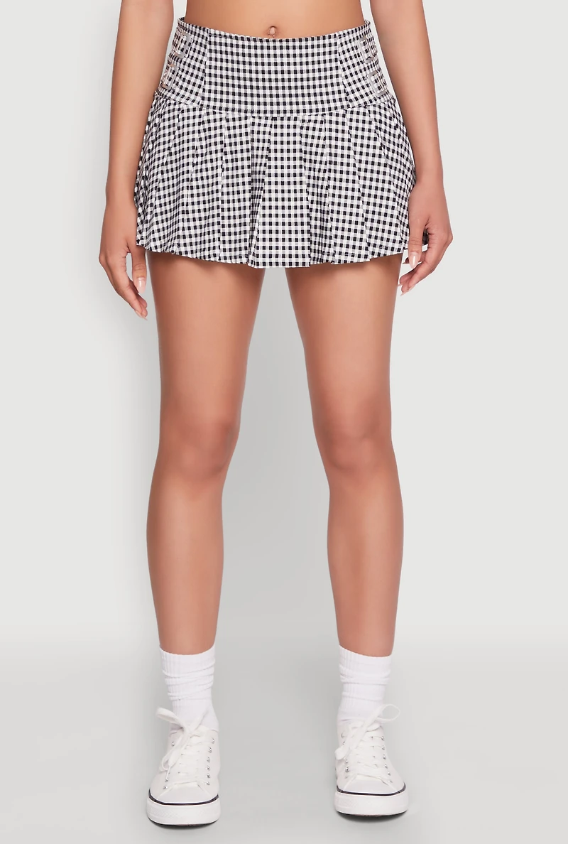 Womens Almost Famous Buckle Detail Gingham Pleated Skort, M