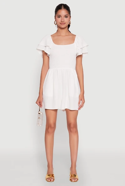 Womens Chic Tiered Ruffle Sleeve Smocked Crepe Knit Romper, White, Size L