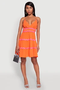 Airy Contrast Trim Tiered Dress