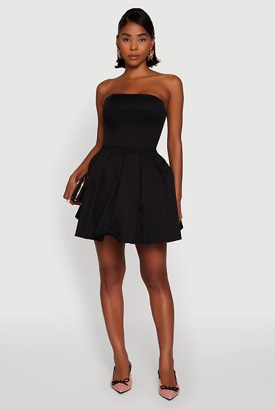 Womens Haute Monde Tulle Lined Strapless Skater Dress, Black, Size M