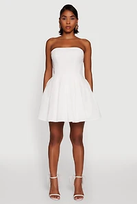 Womens Haute Monde Tulle Lined Strapless Skater Dress, White, Size M