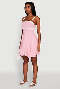 Womens Iris Wavy Contrast Trim Square Neck Mini Dress, Pink, Size S