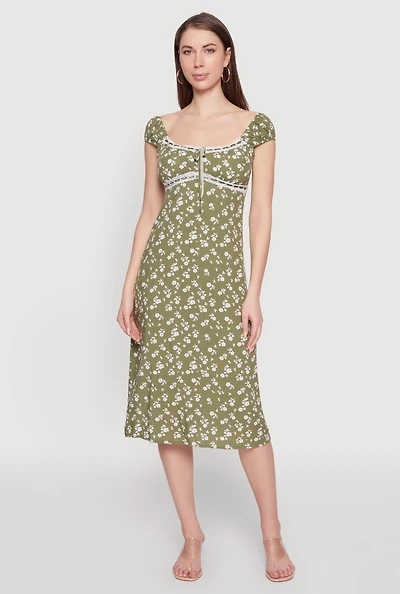 Womens Madden Girl Ditsy Floral Sundress with Lace Details, Green, Size XL