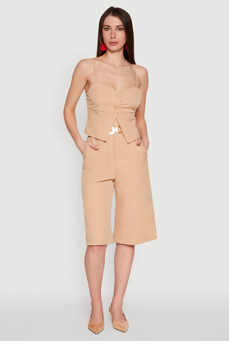 Chic Sleeveless Sweetheart Top with Button Details