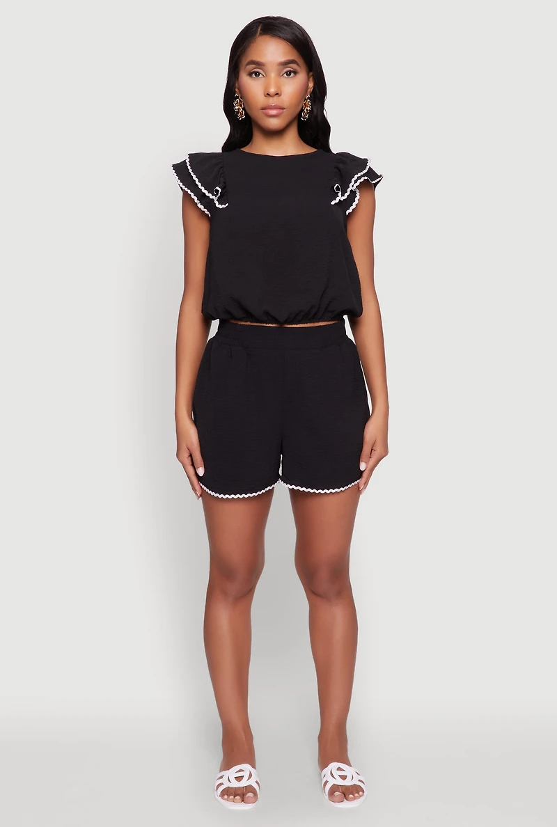 Womens Trendy Crepe Knit High Waisted Shorts with Scalloped Contrast Trim, Black, Size L