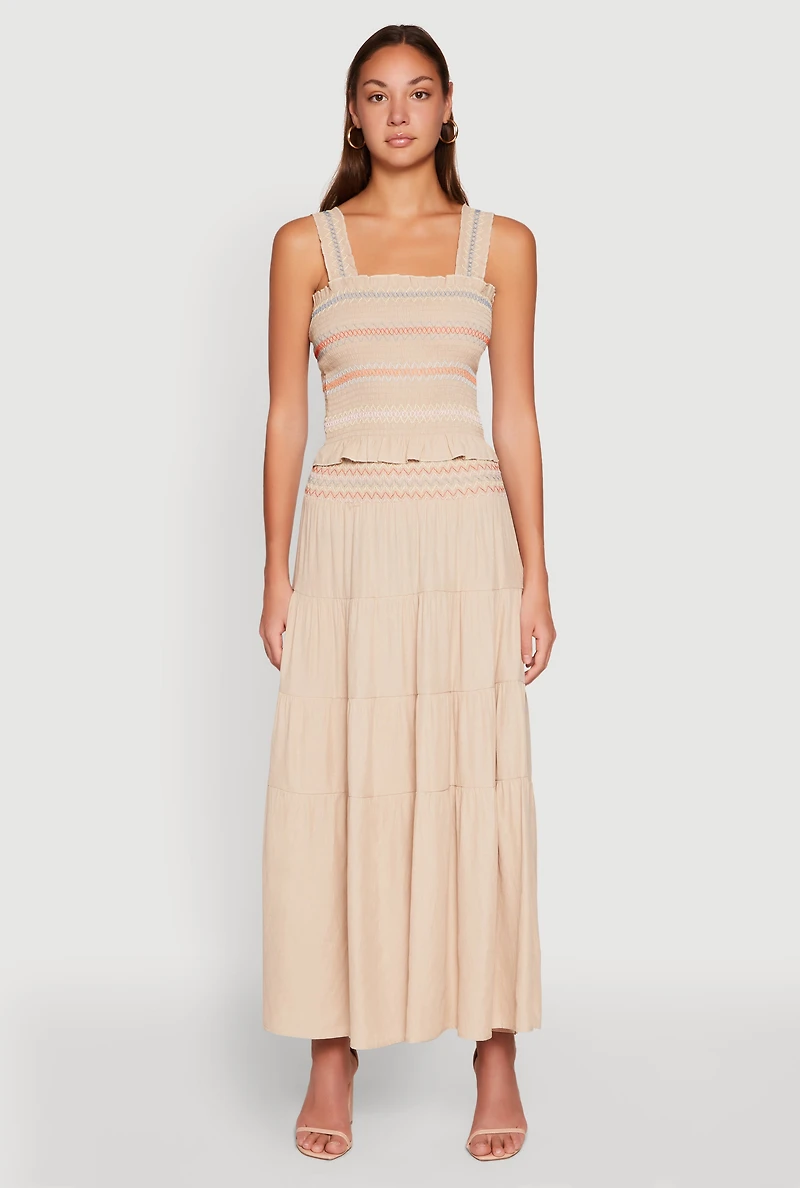 Womens Chevron Smocked Trim Tiered Skirt, Khaki, Size M