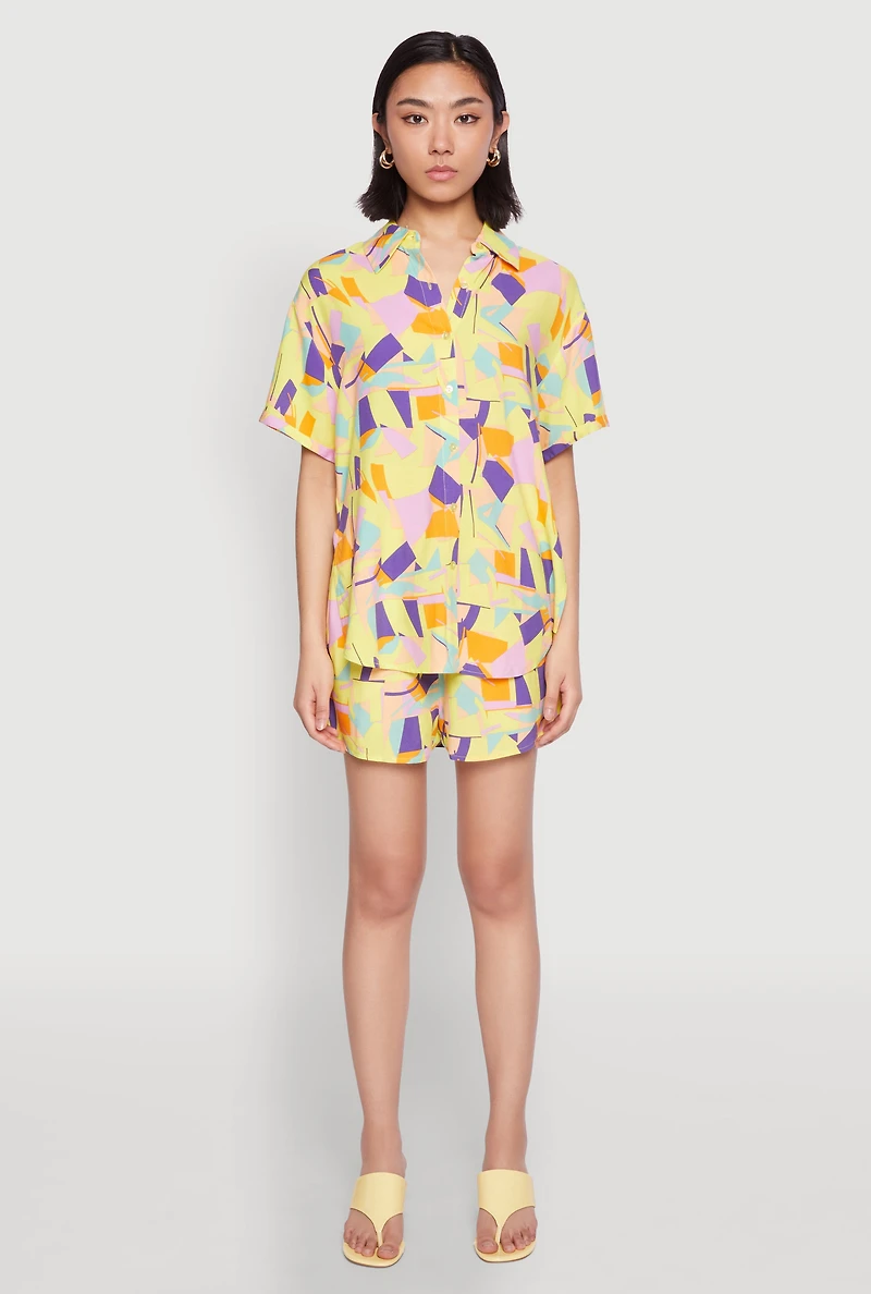 Womens Spoon Jeans Geometric Print Shorts, Multi,