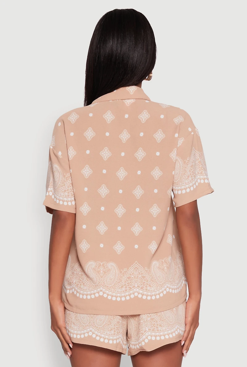 Womens Crepe Knit Bandana Print Shirt, L