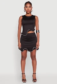 Womens Wave Structured Sleeveless Crop Top, Black, Size L