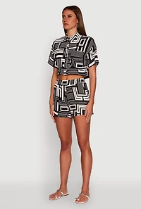 Womens Crepe Knit Geometric Print Cropped Shirt, Multi, Size M