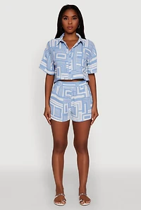 Womens Crepe Knit Geometric Print Cropped Shirt, Blue, Size M