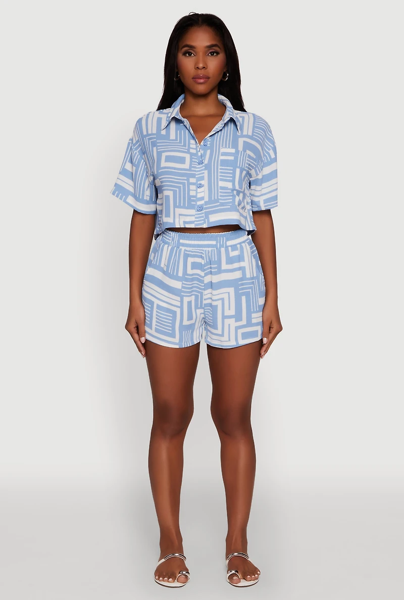 Womens Crepe Knit Geometric Print Cropped Shirt, Blue, Size M