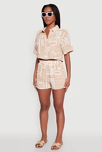 Womens Crepe Knit Geometric Print Cropped Shirt, Beige, Size S