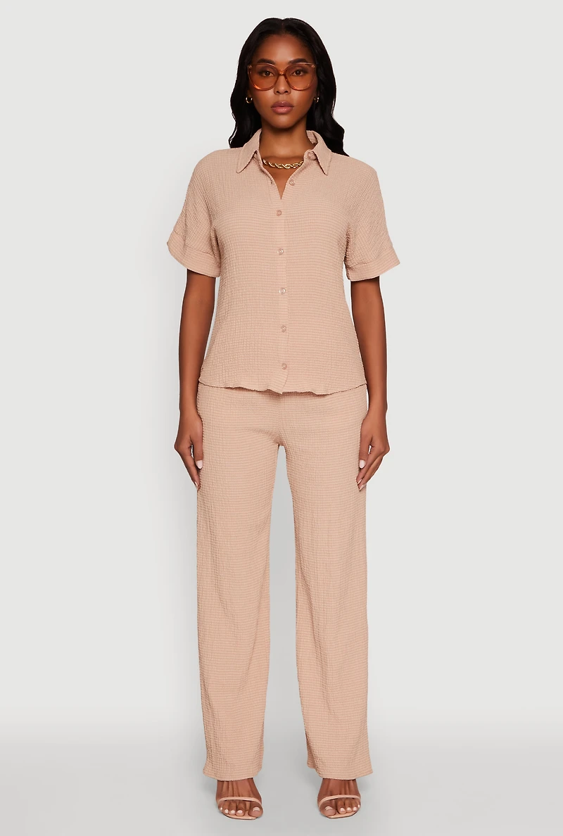 Womens Seersucker Striped Button Front Shirt with Classic Fit, L