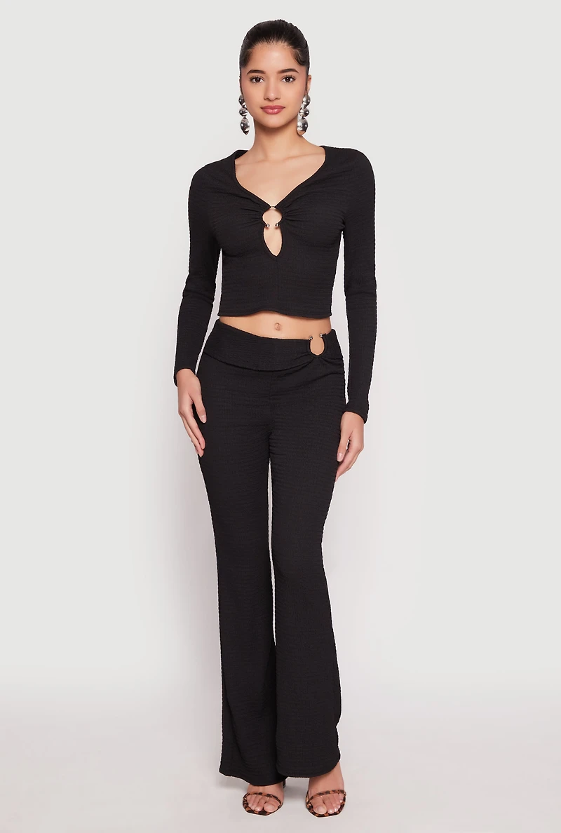 Womens Textured Knit O Ring Keyhole Crop Top, Black, Size S