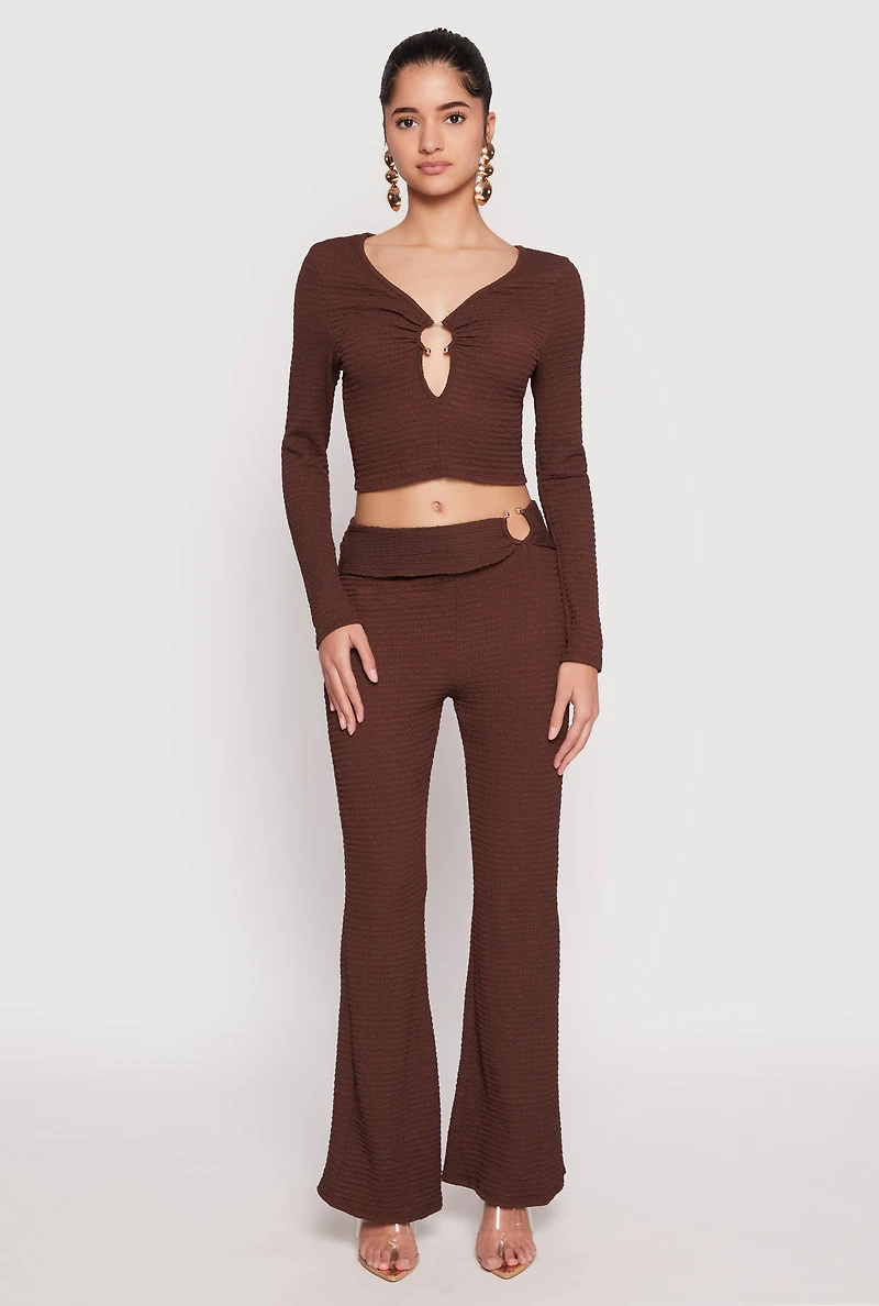 Womens Textured Knit O Ring Keyhole Crop Top, L