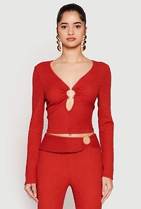 Womens Textured Knit O Ring Keyhole Crop Top, Red, Size M