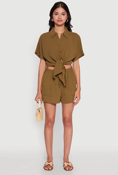 Womens Chic High Waisted Crepe Knit Shorts with Pockets, Green, Size S