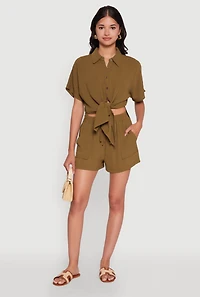 Womens Chic High Waisted Crepe Knit Shorts with Pockets, Green, Size S