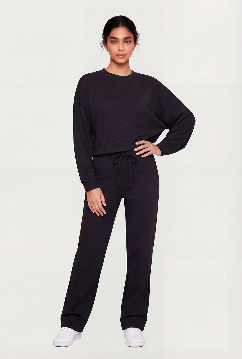 Cropped Long Sleeve Crew Neck Pullover Sweatshirt