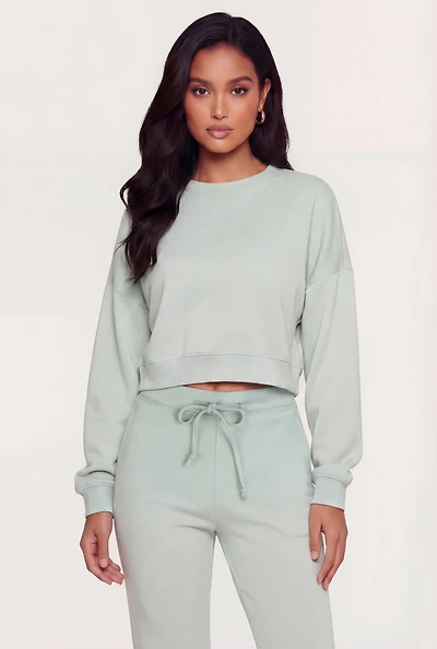Cropped Long Sleeve Crew Neck Pullover Sweatshirt