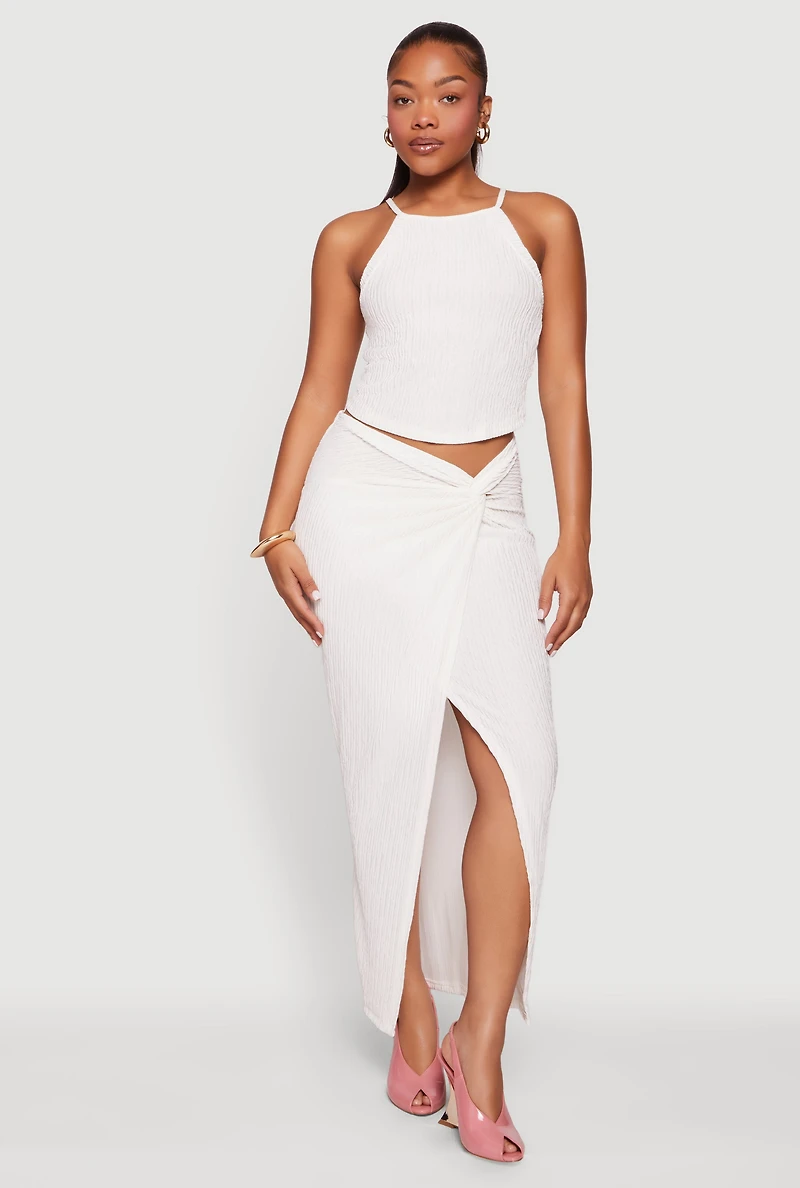Sleeveless Halter Neck Crop Top