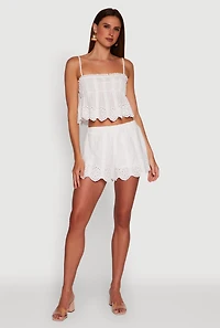 Womens Haute Monde Trendy Mid Rise Scallop Trim Shorts, White, Size L