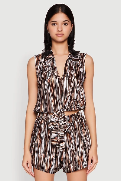 Womens Plisse Printed Pattern Tie Front Shirt, Brown, Size S