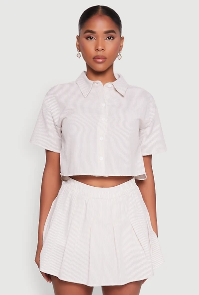Womens Almost Famous Striped Seersucker Cropped Shirt, Beige, Size L
