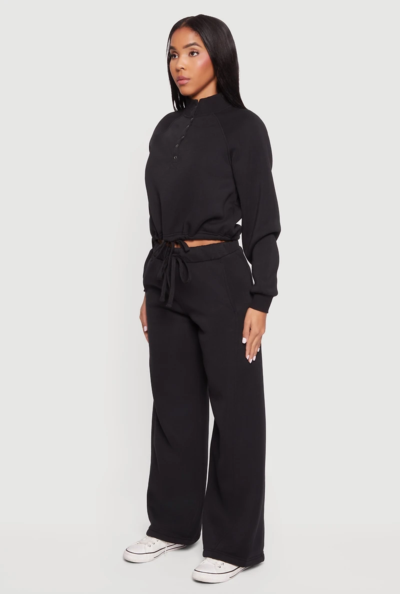 Womens Almost Famous Drawstring Hem Cropped Raglan Sweatshirt, Black, Size L