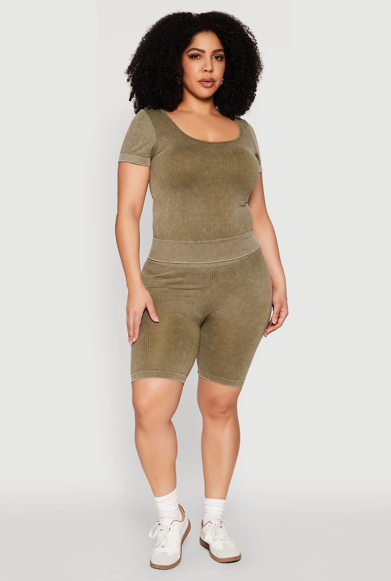 Womens Plus Size Mineral Wash Scoop Neck Tee, Green, Size 1X-2X