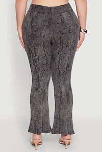 Womens Plus Size Mineral Wash Boot Cut Pants, Grey, Size 2X