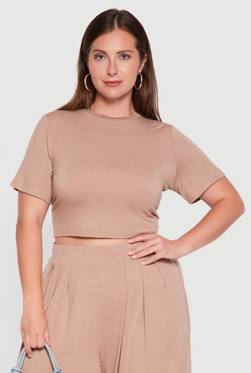 Plus Short Sleeve Crop Top