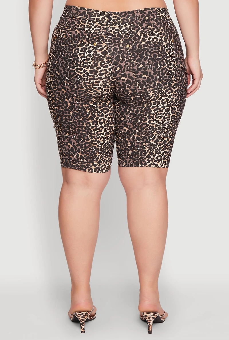 Womens Plus Size Patterned Hyper Stretch Bermuda Shorts, Brown, Size 3X