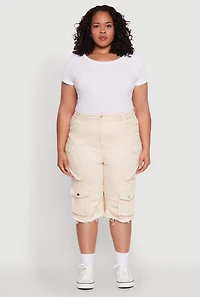 Womens Plus Size Daisy Frayed Hem Denim Cargo Shorts, Khaki, Size 3X
