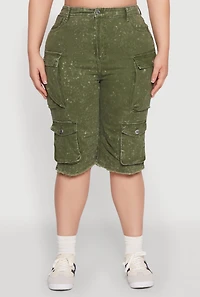 Womens Plus Daisy Acid Wash Cargo Bermuda Shorts,